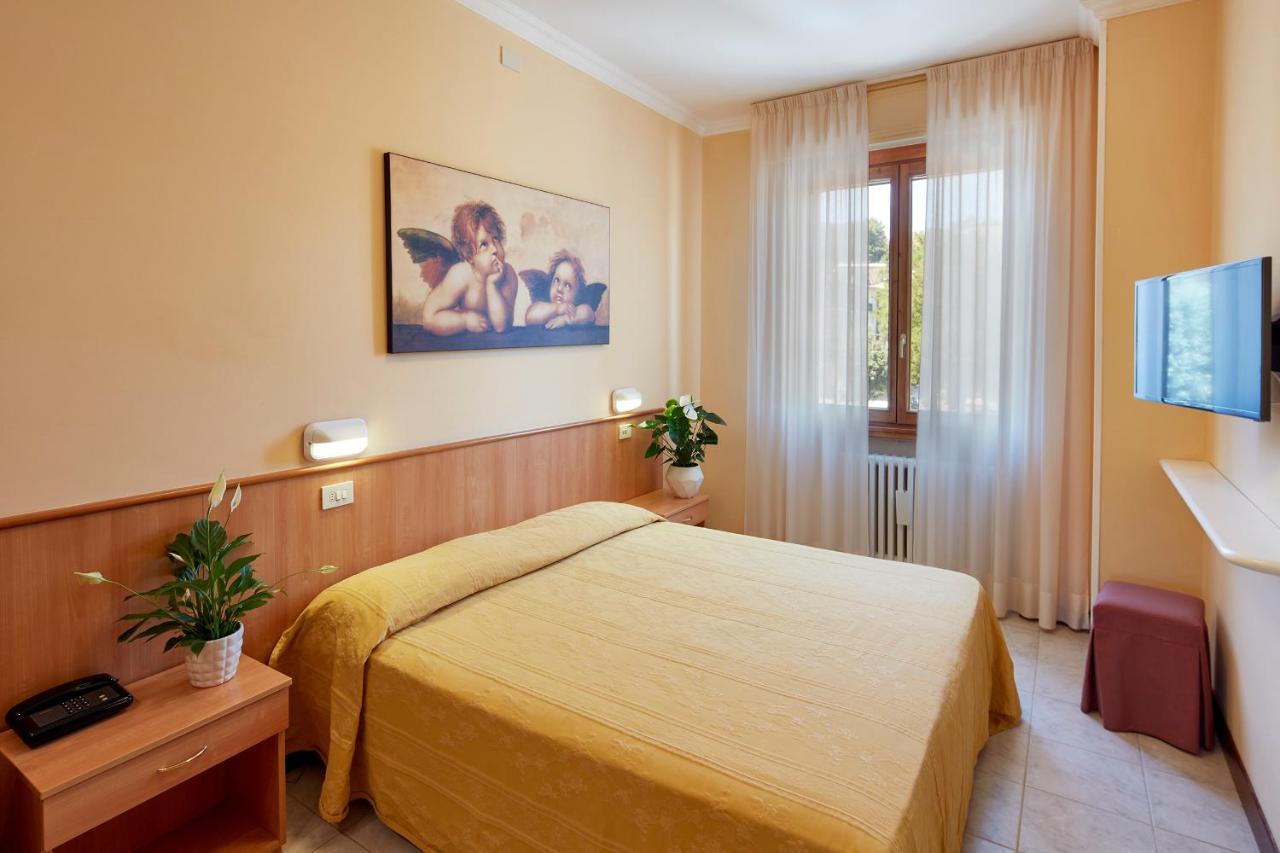 Hotel Plaza Tabiano Terme Zewnętrze zdjęcie